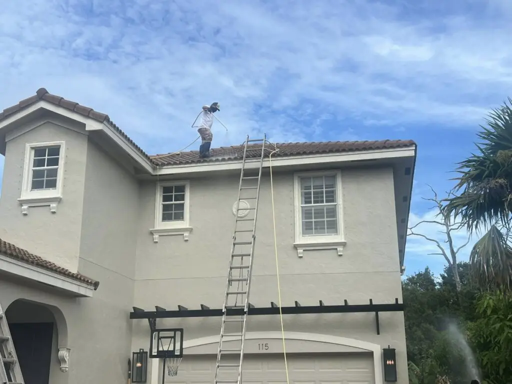 tile roof cleaning jupiter fl